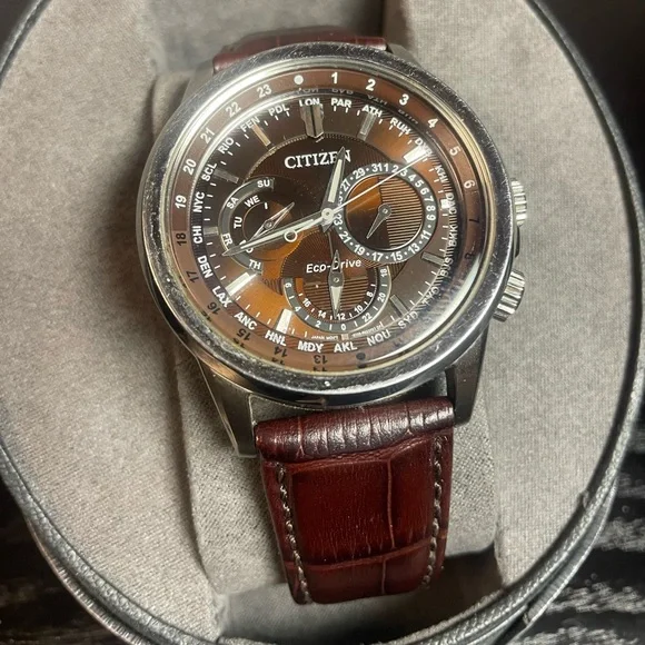 Citizen Eco-Drive Calendrier Watch